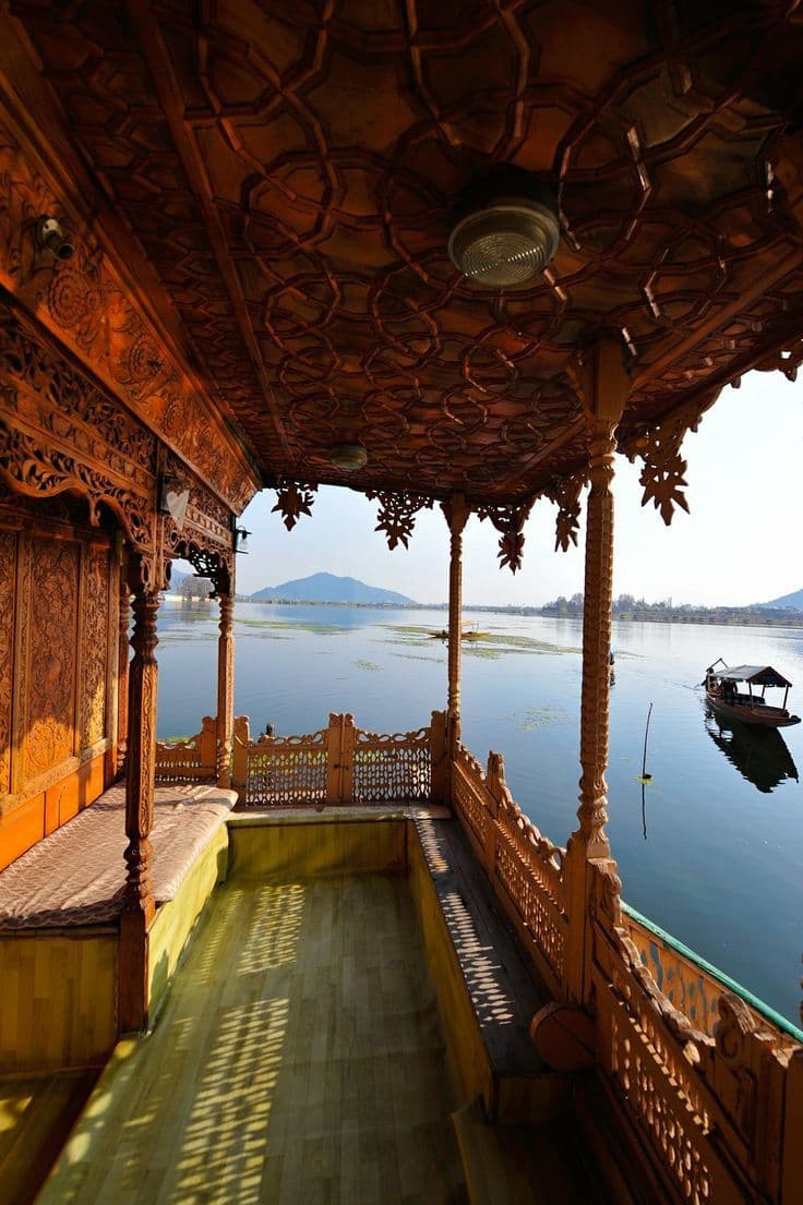 Kashmir Winter Group Trip – Ex Ahmedabad view 1