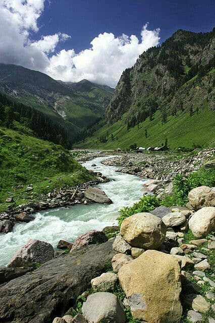 Kashmir Winter Group Trip – Ex Ahmedabad view 2