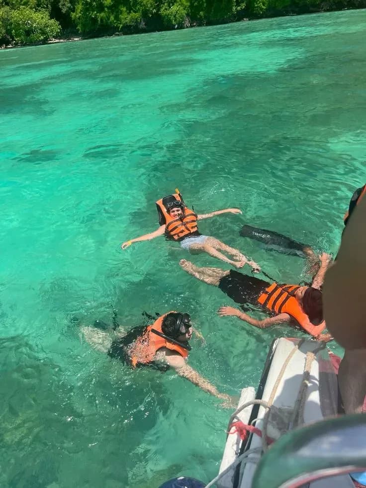 Krabi & Phuket with Phi Phi Islands - Image 1